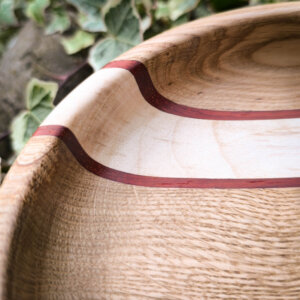 Elegante Schale aus Eiche, Ahorn und Padouk