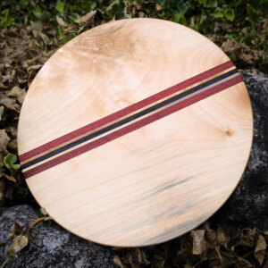 Rundes Servierbrett aus Ahorn, Padouk und Wenge